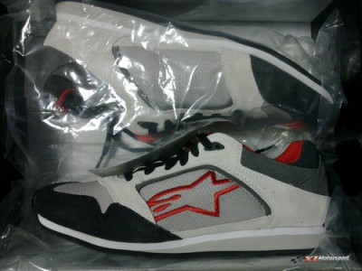 alpinestars_classic_shoes_grey.jpg