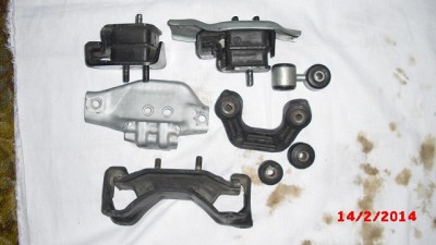 подушки двигателя.JPG (106.2 КБ) Просмотров: 905 подушки двигателя.JPG